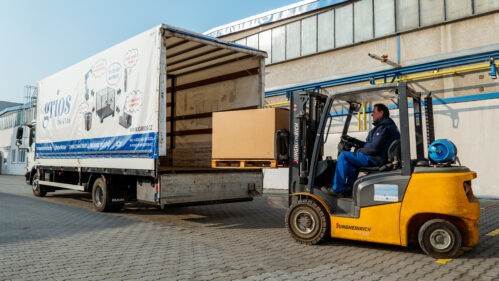 Transport und regelmäßige Belieferung